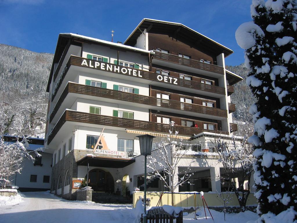 Alpenhotel Oetz Eksteriør billede